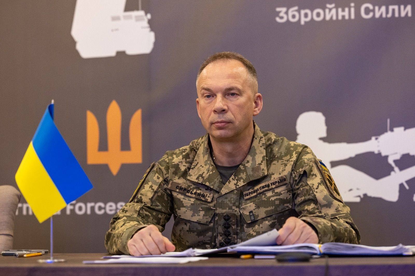 Генштаб спростував інформацію про звільнення головкома ЗСУ Сирського