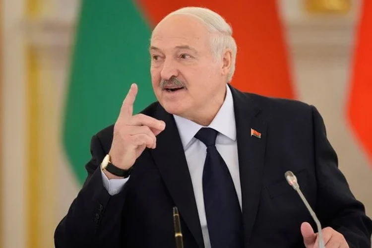 Джон Коул та Олександр Лукашенко під час однієї зі зустрічей у Мінську