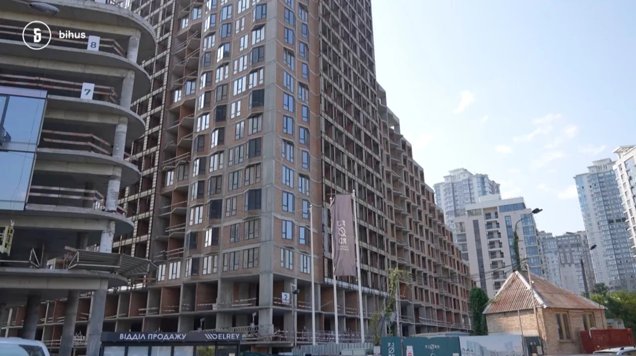 ENSO зупинила три ЖК у Києві: хроніка розслідування Bihus.Info