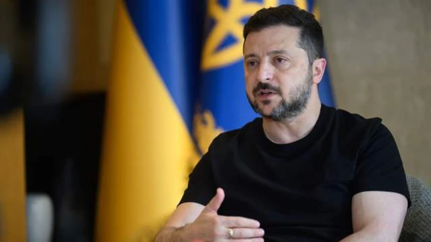 Зеленський: Україна відповідатиме на кожен удар, війна ставатиме відчутнішою в Росії