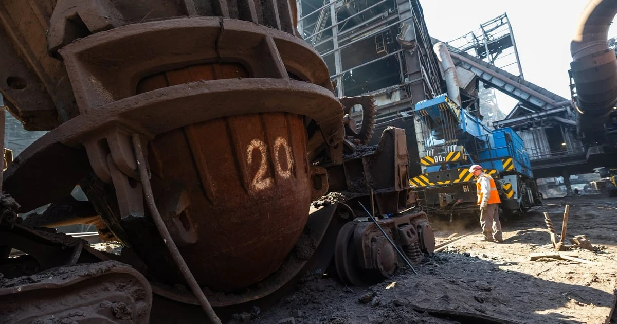 Metinvest і ArcelorMittal: уражені заводи, які давали 90% української сталі, не працюють