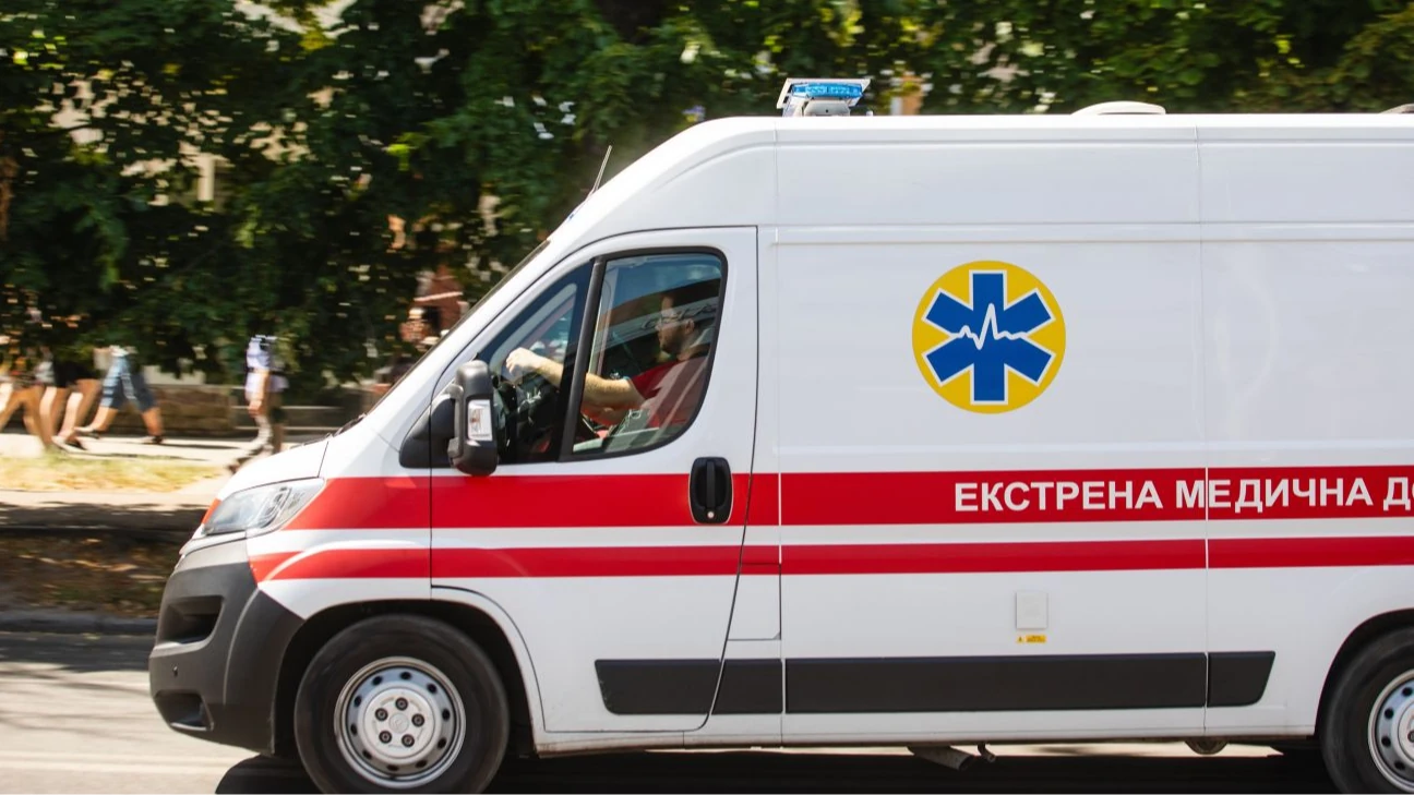 Ілюстративне фото наслідків атаки безпілотника на цивільну інфраструктуру.